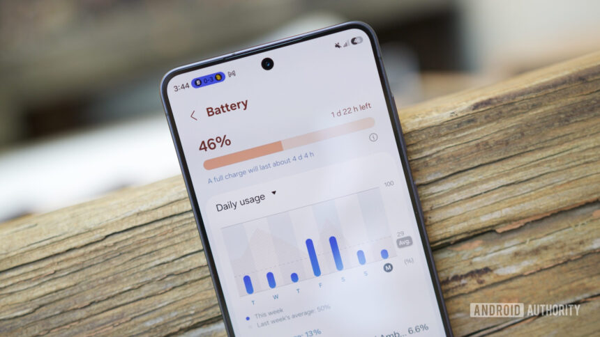 Galaxy S25 and S24 owners report severe battery drain after April update
