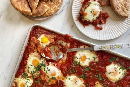 My Sheet Pan Trick Made Hosting a Brunch for 17 People a Breeze