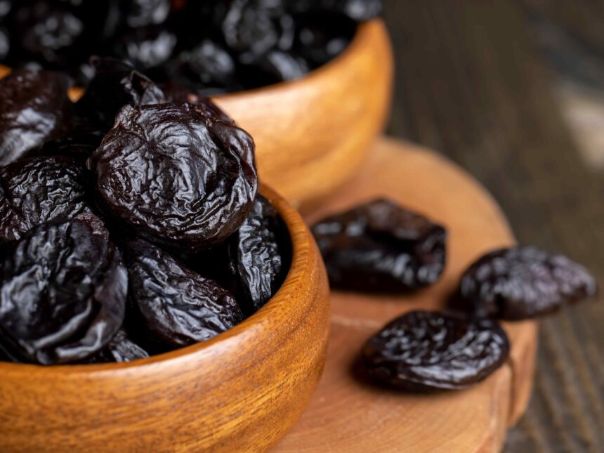 7 Foods with Even More Fiber Than Prunes, According to Nutritionists