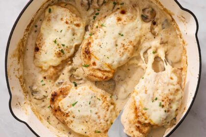Creamy “Chicken Gloria” Is the Easy One-Pan Dinner I’m Making Every Week