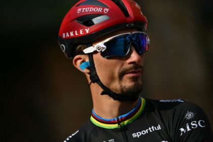 Julian Alaphilippe pulls out of Liège-Bastogne-Liège ‘to prioritise his health’ in latest setback for Tudor Pro Cycling