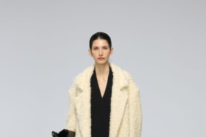 Esse Studios  Australia Resort 2027