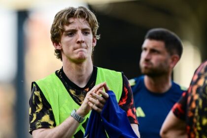 Anthony Gordon completes sensational £70m Barcelona transfer as Newcastle eye replacement
