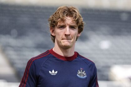 Bayern Munich open £75m Anthony Gordon transfer talks as Arsenal left playing catchup