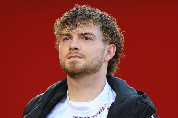 ‘Embarrassing’ – Unai Emery fires Liverpool clear message over Harvey Elliott loan saga