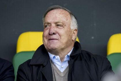 World Cup debutants in chaos weeks before tournament as veteran manager makes shock U-turn