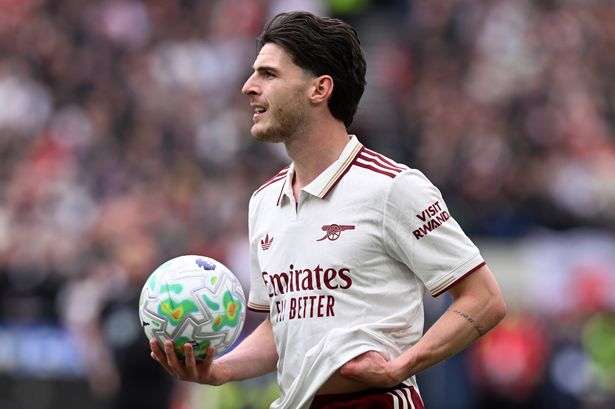 Roy Keane gets what he wants from Declan Rice after Man Utd icon points finger at Arsenal star