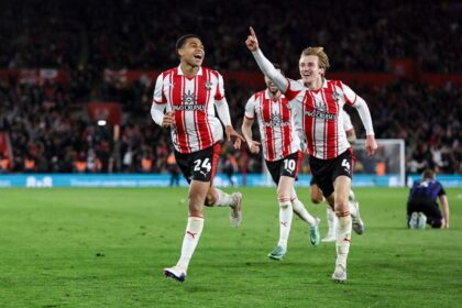 Southampton reach Championship play-off final after winning fiery Middlesbrough clash