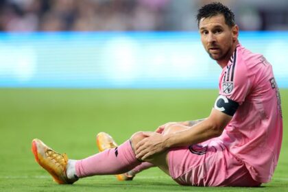 Lionel Messi World Cup injury scare as Argentina star forced to limp out of MLS match