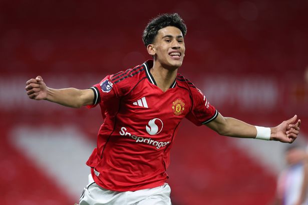 What TV channel is FA Youth Cup final on? Man City vs Man Utd kick-off time and info
