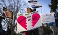 ‘Sweetheart Deal’: Lawmakers Slam Live Nation’s DOJ Settlement & Urge Ticketmaster Breakup