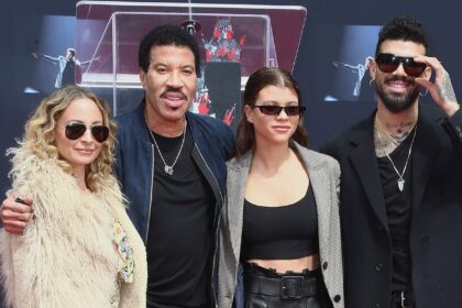 Hello, This Is the Lionel Richie Family Guide You’ve Been Looking For