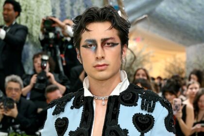 Hudson Williams’ Makeup Artist Responds to Haters of Met Gala Look