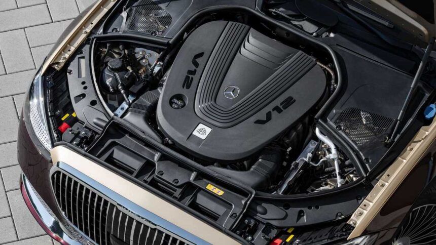 No Surprise: Maybach Customers Want V12s