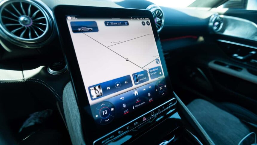 Mercedes Recalls 144,000 Cars For Blank Screens