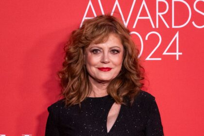9 Hairstyles That Celebrate Naturally Curly Hair Over 50