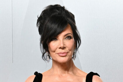 Kris Jenner Reinvents Her Blunt Bob Hairstyle With Chic Met Gala Look