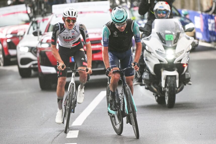 Wrong turn and crashes cause breakaway bedlam in absurd Giro d’Italia finale