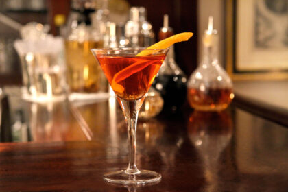 The Oldest Bar in Every U.S. State (Including the Tavern Frequented by Abraham Lincoln)