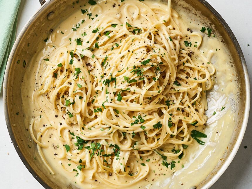 10 Easy Pasta Dinners With 5 Ingredients or Fewer (But Taste Restaurant-Worthy!)