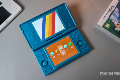 This dual-screen Android handheld costs less than 0, but just got Linux