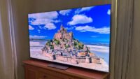 I spent weeks testing the TCL QM8L TV, and I’m a believer in its new SQD mini-LED technology — this is a stunning TV for a great price, with just a couple of notable quirks