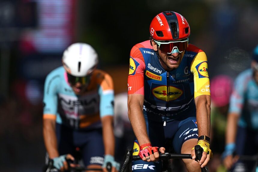 ‘I was not expecting this after many hard moments’ – Without GC pressure, Giulio Ciccone finally achieves childhood dream of pulling on maglia rosa