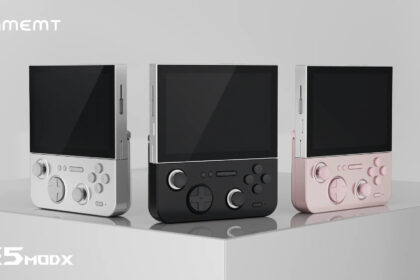 New videos show off the oddball Android handheld you should be keeping an eye on