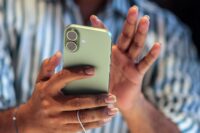 Update Your iPhone Now for Better Encrypted Messaging With Android