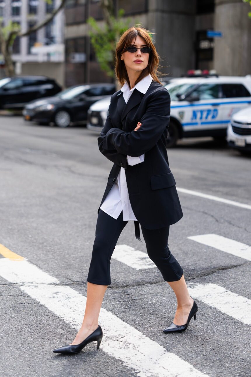 How to Dress Like Daisy Edgar-Jones This Summer