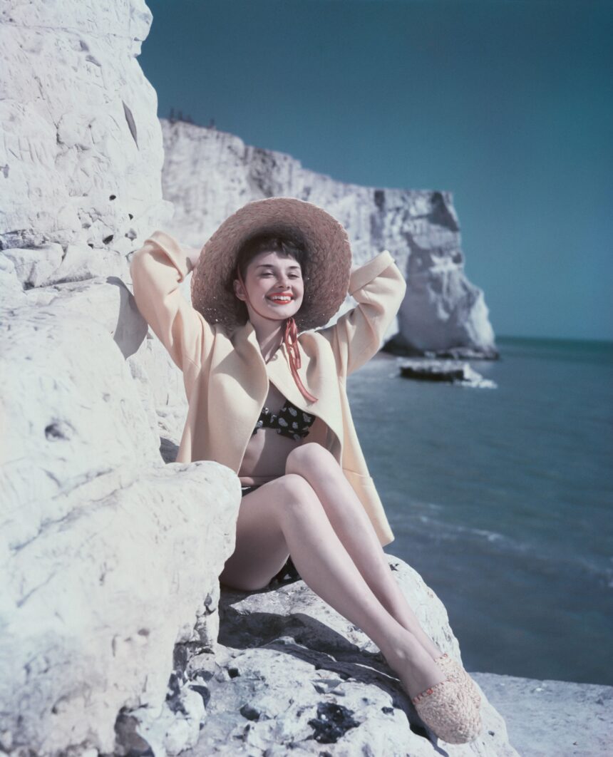 16 Vintage Photos of Audrey Hepburn’s Idyllic Summertime Style