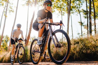 Tech roundup: Canyon Grizl AL, Rapha Brevet, Santini x Pirelli, Hunt 4A Limitless wheels and Mavic Comete 50 wheels