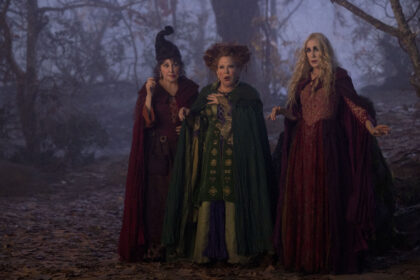 ‘Hocus Pocus 3’ Officially in the Works With Bette Midler, Sarah Jessica Parker and Kathy Najimy Returning