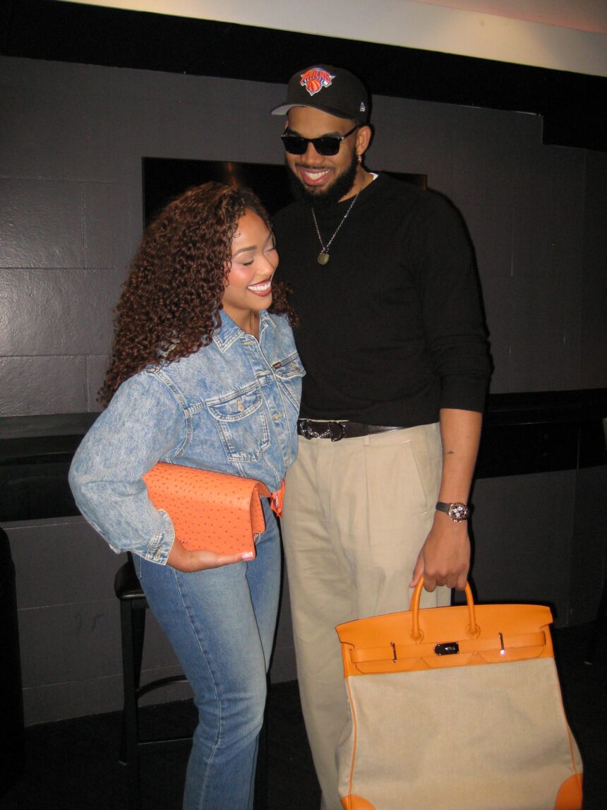 Jordyn Woods Has Pretty Much Perfected Her Knicks Game-Day Routine