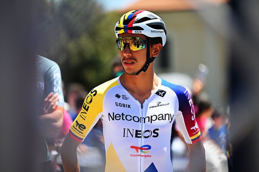 Panic and doubts as Egan Bernal dropped on innocuous climb at Giro d’Italia