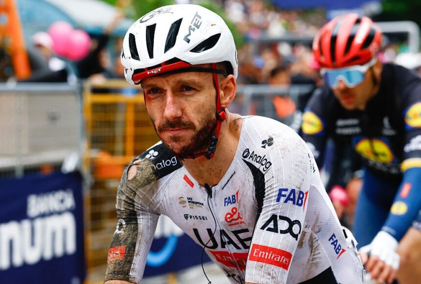 Riders aren’t crashing at the Giro d’Italia because of TT tyres – despite what Geraint Thomas and Luke Rowe say