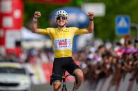 Tour de Romandie: Tadej Pogačar shatters peloton on ‘queen stage’ and wins stage 4