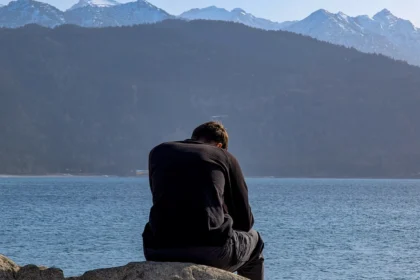 Almost 40 percent of Americans Are Ghosting Family and Friends. Here’s Why
