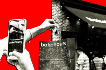 The Chinese App That Puts Instagram to Shame