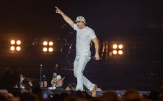 Morgan Wallen Calls Out Celebs Who Bailed Last-Minute on Walkout at Las Vegas Show: ‘Y’all Got Some Flaky A— People in This Town’