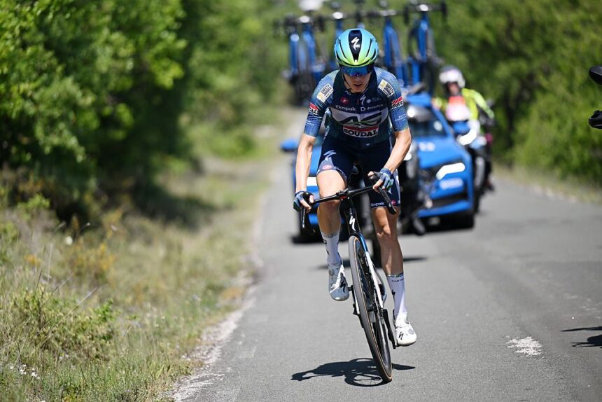Mixed feelings for Mireia Benito after bold solo move falls short but earns second place on Vuelta a Burgos Féminas stage 3