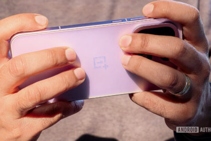 OnePlus demo units are disappearing from Best Buy stores