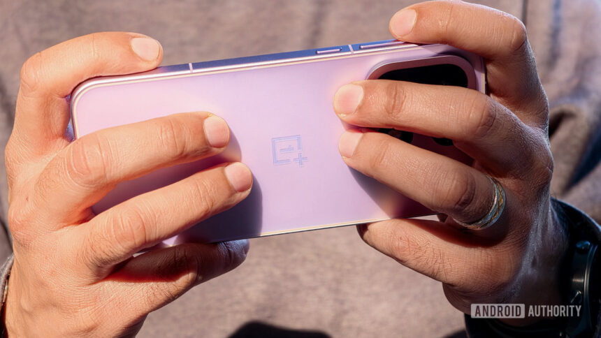 OnePlus demo units are disappearing from Best Buy stores