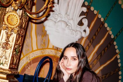 In the World of Louboutin, Dinner is a Show and the Table is a Stage
