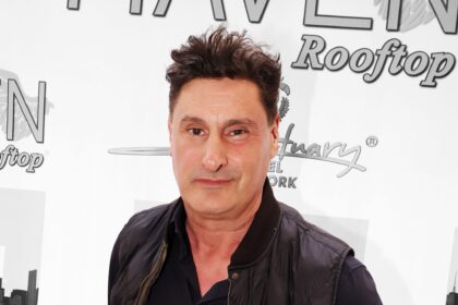 Rob Shuter Wants His Gossipy Substack to Be the National Enquirer of Our Era