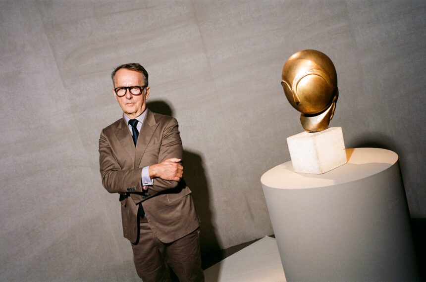 Si Newhouse Built One of the World’s Greatest Art Collections. Tobias Meyer Wants to Sell It to You.
