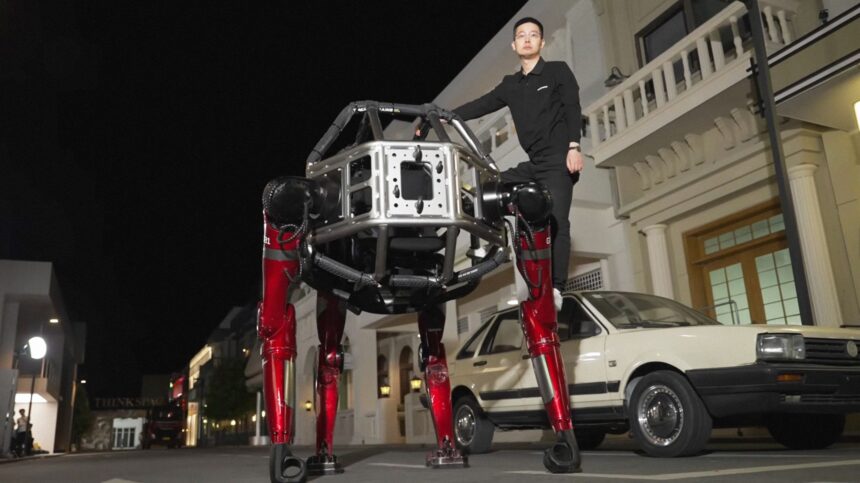 The Unitree GD01 Is a Giant Mecha Robot You Can Actually Buy