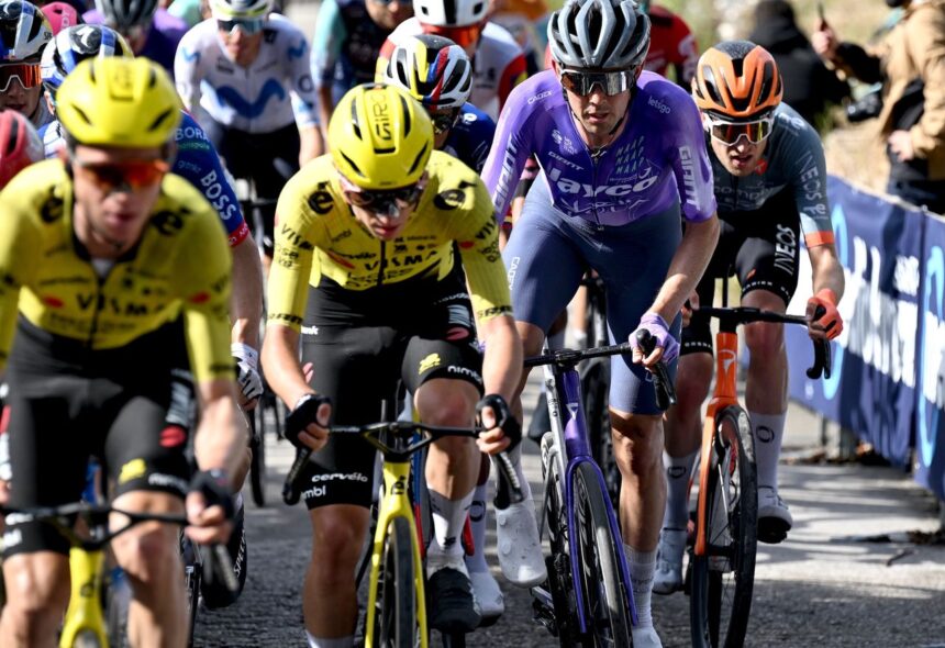 ‘Tactically, he did it really well’ – Jayco-AlUla cautiously optimistic for Ben O’Connor in Giro d’Italia after sound strategic performance on Blockhaus