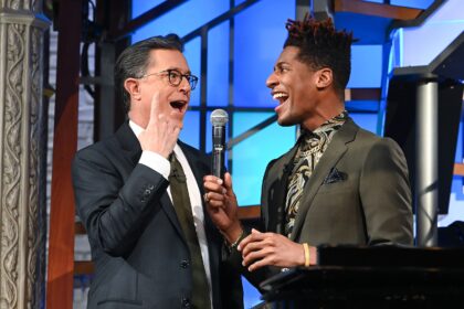 Robert De Niro, Emma Thompson, Julia Louis-Dreyfus, and More Share Their Favorite Stephen Colbert Stories
