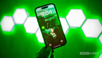 Wallpaper Wednesday: More great phone wallpapers for all to share (May 20)